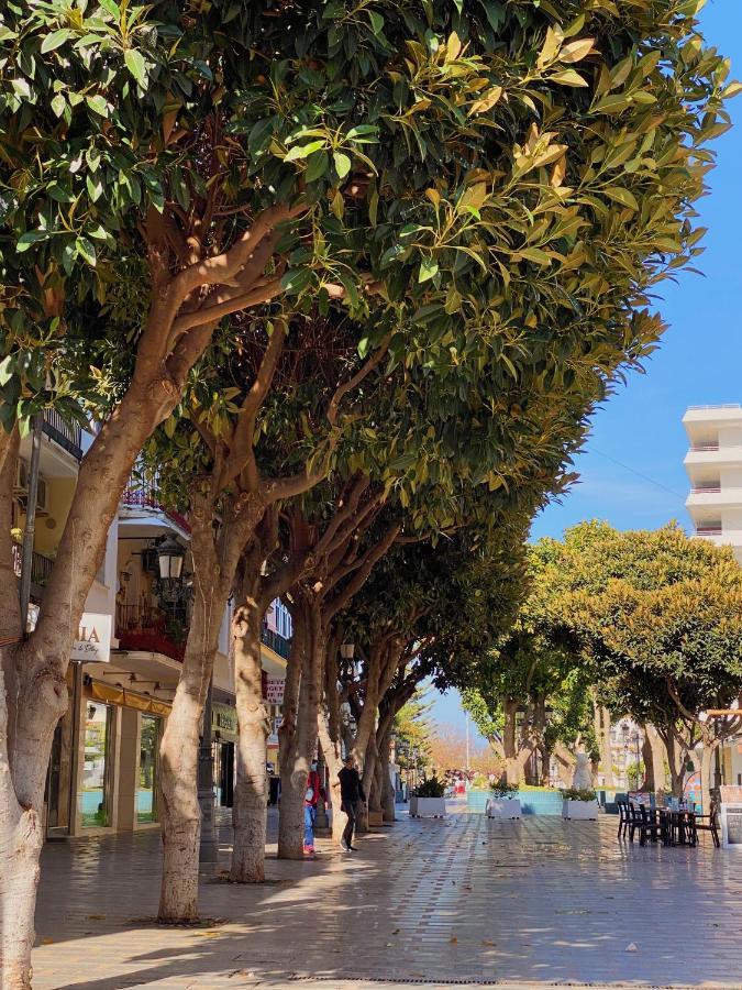 Alojamiento En La Carihuela-Costa Del Sol Torremolinos Exteriör bild