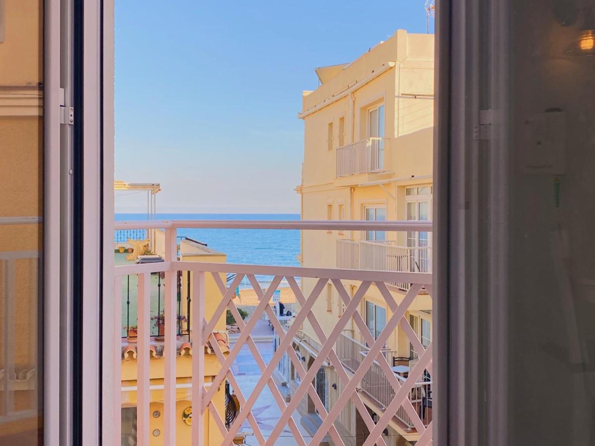 Alojamiento En La Carihuela-Costa Del Sol Torremolinos Exteriör bild